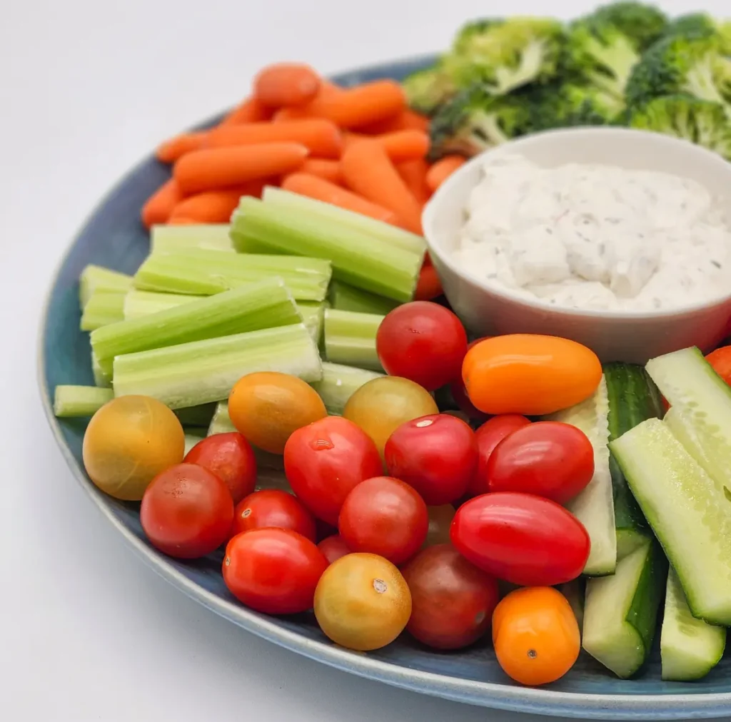Veggies & dip platter